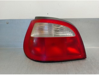 Recambio de piloto trasero izquierdo para renault megane i fase 2 classic (la..) 1.9 dci diesel cat referencia OEM IAM 770042632