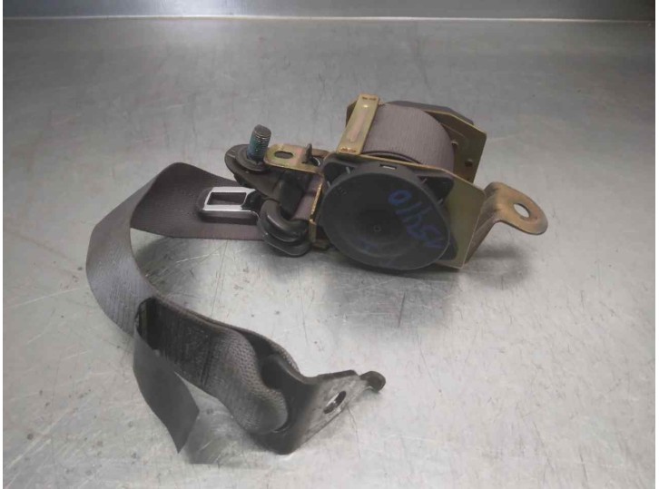 Replacement rear left seat belt for MG Series 600 (RH) 618 I OEM IAM reference ECCB30EJ004 