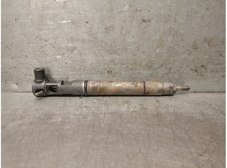 Recambio de inyector para ssangyong rodius ii 2.0 xdi referencia OEM IAM A6710170121 6710170121 