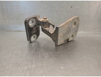 Recambio de bisagra porton para land rover discovery 2.7 td v6 cat referencia OEM IAM BDB780072 BDB780072 