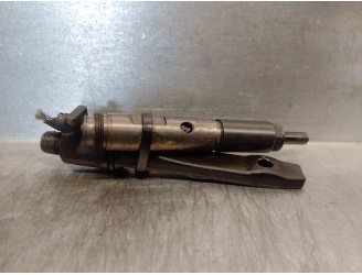 Recambio de inyector para opel astra g berlina 2.0 dti referencia OEM IAM 09202472 0432193525 BOSCH