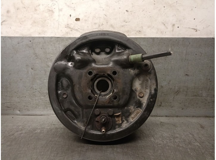 Recambio de mangueta trasera derecha para peugeot 206 hatchback (2a/c) 1.4 i referencia OEM IAM KFW KFW 