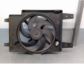 Recambio de electroventilador para alfa romeo 156 1.9 jtd cat referencia OEM IAM 8240369 60693177 