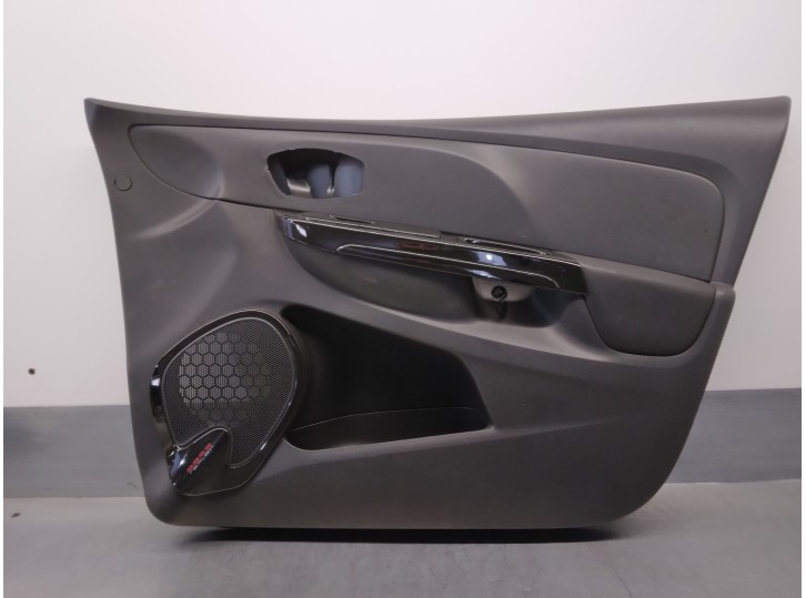 Recambio de guarnecido puerta delantera derecha para renault clio iv 1.5 dci diesel fap energy referencia OEM IAM 809000829R 5 