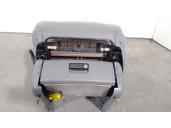 Recambio de asiento delantero derecho para chrysler voyager iv (rg, rs) 2.8 crd referencia OEM IAM UD741D5AA UD741D5AA 