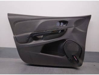 Recambio de guarnecido puerta delantera izquierda para renault clio iv 1.5 dci diesel fap energy referencia OEM IAM 809018936R 