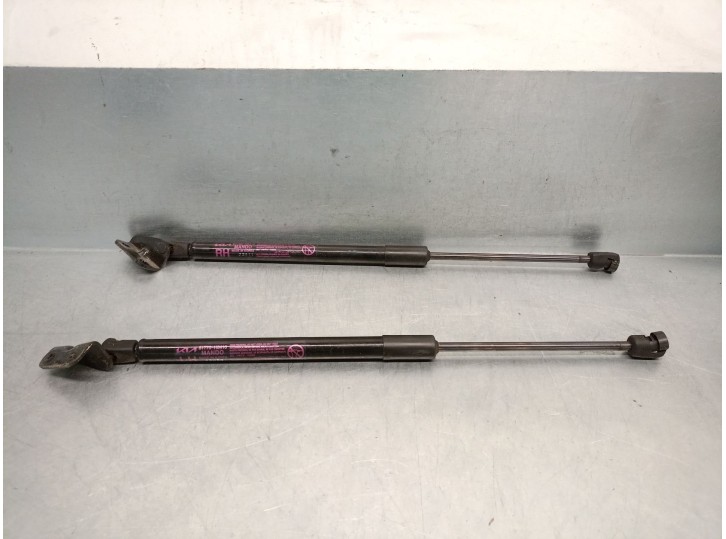 Recambio de amortiguadores maletero / porton para kia stonic (yb) 1.2 cvvt referencia OEM IAM 81770H8410 81770H8410 