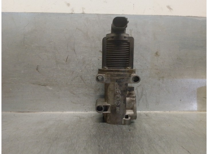 Recambio de valvula egr para alfa romeo 156 1.9 jtd cat referencia OEM IAM 55132482 72294629 PIERBURG