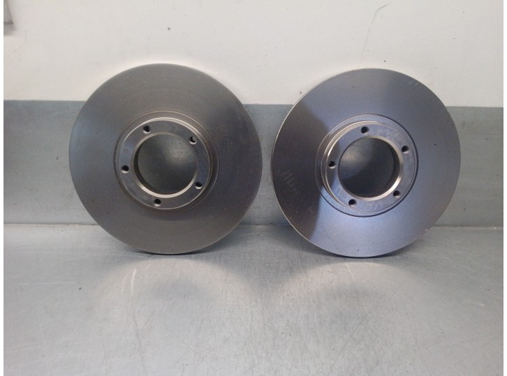 Recambio de disco freno trasero para ford transit referencia OEM IAM 6016533 