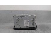 Replacement audio system / CD radio for Jaguar S-Type 2.7 V6 Diesel CAT OEM IAM reference 2R8318B876AJ 