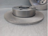 Recambio de disco freno trasero para audi 100 avant (445) referencia OEM IAM 6026261 