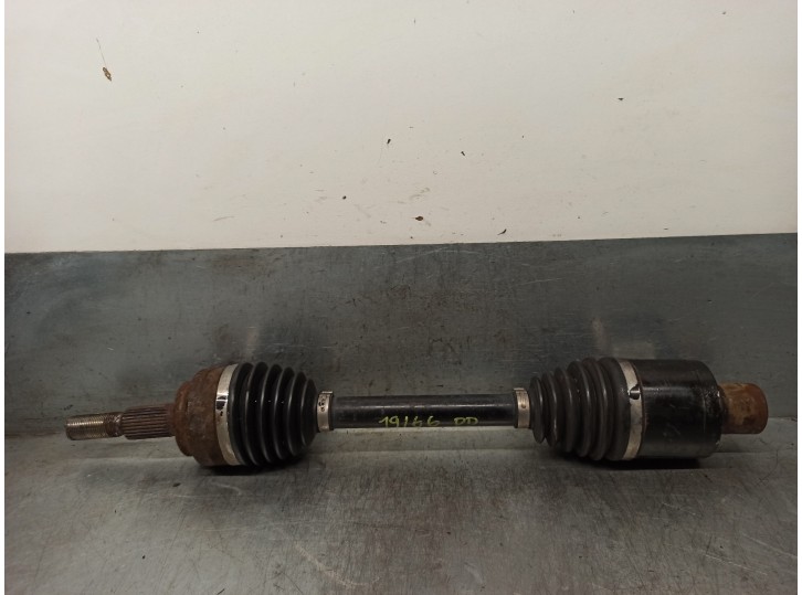 Recambio de transmision delantera derecha para jeep gr. cherokee (wh) 3.0 crd cat referencia OEM IAM P52104590AA  