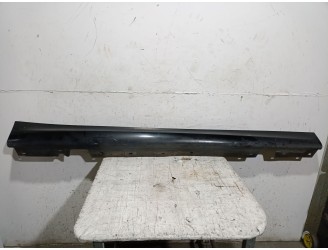 Recambio de faldon lateral para bmw 3 (e90) 330 xd referencia OEM IAM 51777164796 51777164796 