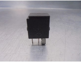 Recambio de rele para mercedes-benz clase a (w168) 1.7 cdi diesel cat referencia OEM IAM 0025421119  