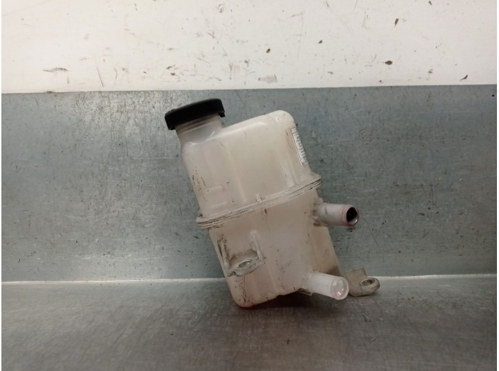 Recambio de deposito expansion para toyota prius (nhw30) executive referencia OEM IAM 1648028080 1648028080 