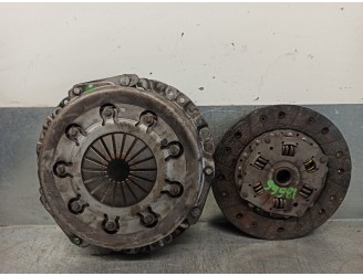 Recambio de kit embrague para peugeot 405 berlina 1.9 cat referencia OEM IAM 205299 120010611 LUK