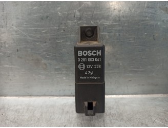 Recambio de caja precalentamiento para chevrolet captiva 2.0 diesel cat referencia OEM IAM 96440063 0281003041 BOSCH