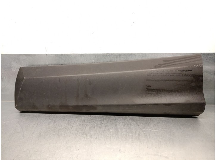 Recambio de moldura para toyota rav 4 iv (_a4_) 2.5 hybrid (ava42_) referencia OEM IAM 7507842020 7507842020 