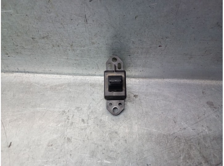 Recambio de mando elevalunas delantero derecho para chrysler voyager iv (rg, rs) 2.8 crd referencia OEM IAM 4685732AC 4685732AC 