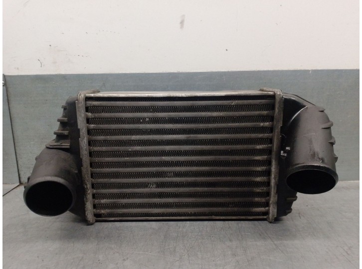 Recambio de intercooler para fiat stilo (192) 1.9 jtd cat referencia OEM IAM 46745841 46745841 