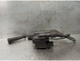 Replacement ignition coil for Renault Clio II Phase I (B/CB0) 1.6 OEM IAM reference 7700100643 