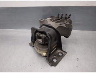 Recambio de soporte motor derecho para renault clio iv 1.5 dci diesel fap energy referencia OEM IAM 112103095R  