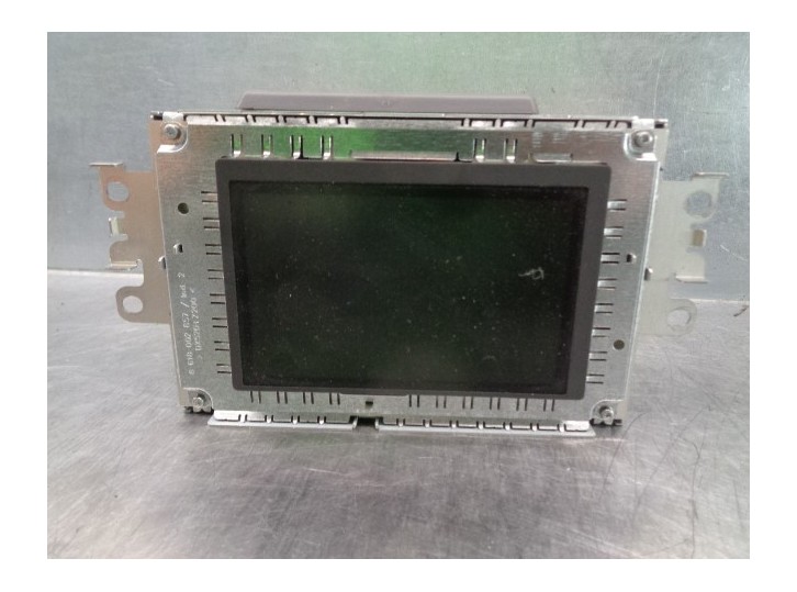 Recambio de pantalla multifuncion para volvo v40 básico referencia OEM IAM 31427183 7505800033 BOSCH
