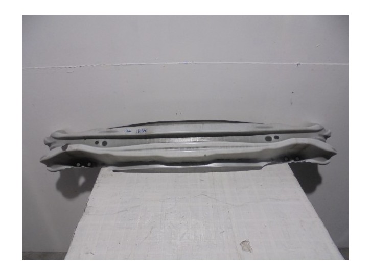 Replacement rear bumper reinforcement for Volvo V40 basic OEM IAM reference 205232 IRON 5 DOORS