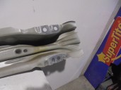 Recambio de refuerzo paragolpes trasero para volvo v40 básico referencia OEM IAM 205232 DE HIERRO 5 PUERTAS