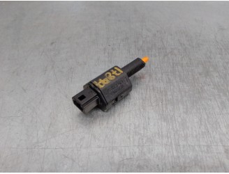 Recambio de interruptor para renault megane iii coupe 1.2 tce referencia OEM IAM 253252710R 