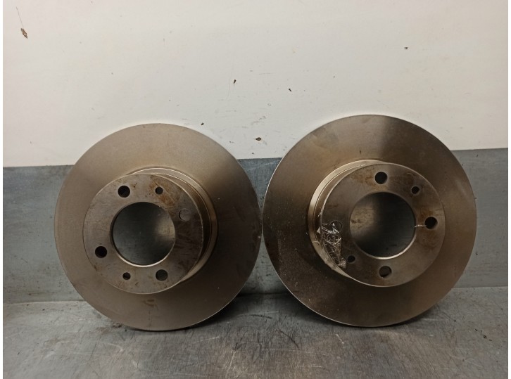 Recambio de disco freno trasero para lada niva ( 2121 / 21213 / 21214 / 21215 ) referencia OEM IAM 0986478683  