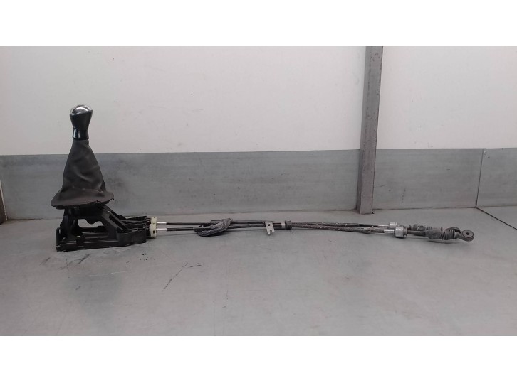 Recambio de palanca cambio para citroën c1 1.0 vti referencia OEM IAM 338200H011A  