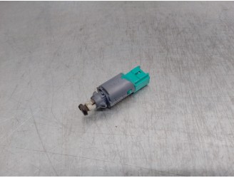 Recambio de interruptor para renault megane iii coupe 1.2 tce referencia OEM IAM 253250007R 