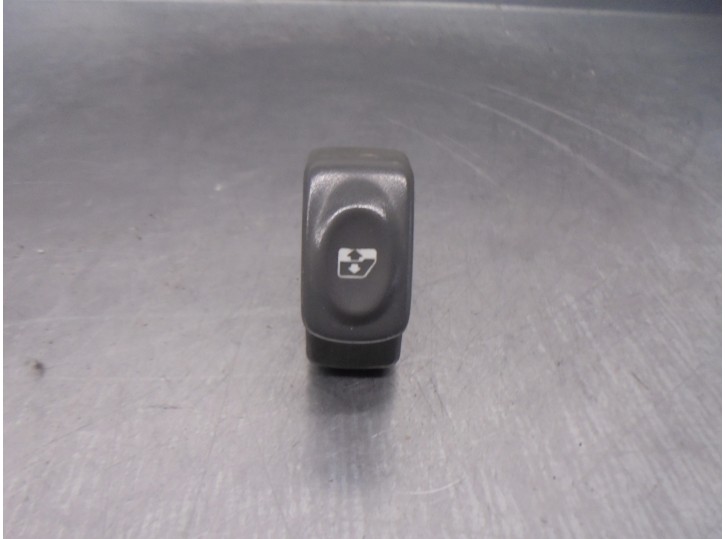 Recambio de mando elevalunas delantero derecho para renault scenic (ja..) 1.9 dti diesel cat referencia OEM IAM 7700432962  