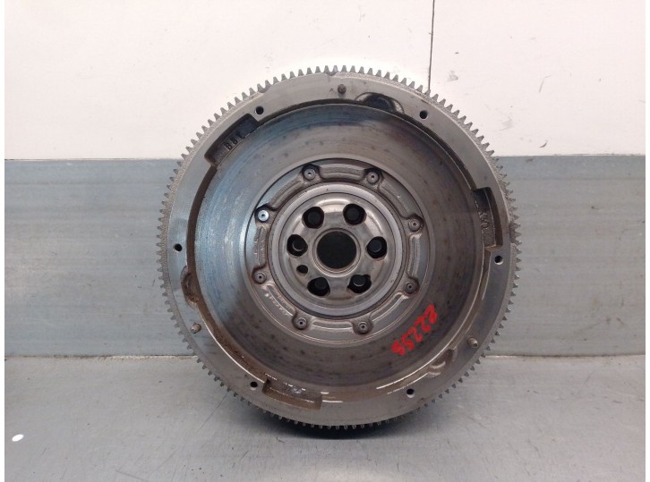 Recambio de volante motor para volkswagen taigo (cs1) 1.0 tsi referencia OEM IAM 05C105266 05C105266 SACHS