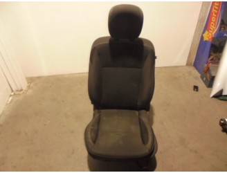 Recambio de asiento delantero izquierdo para renault clio grandtour business referencia OEM IAM TELA NEGRA 5 PUERTAS