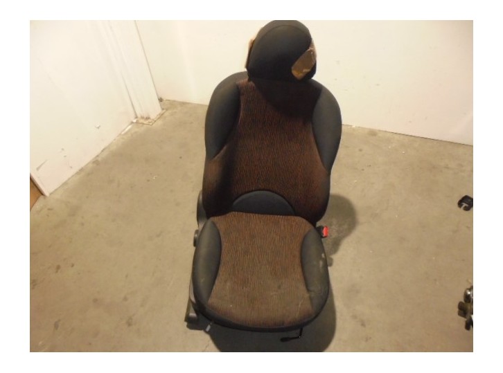 Recambio de asiento delantero derecho para nissan note (e11e) visia referencia OEM IAM TELA NEGRA 5 PUERTAS