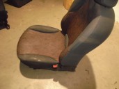 Recambio de asiento delantero derecho para nissan note (e11e) visia referencia OEM IAM TELA NEGRA 5 PUERTAS