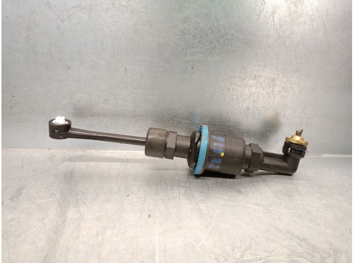 Recambio de bombin embrague para kia stonic (yb) 1.2 cvvt referencia OEM IAM 41605F9100 41605F9100 