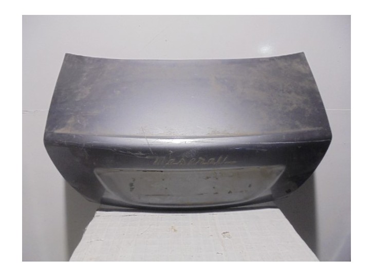 Recambio de porton trasero para maserati quattroporte referencia OEM IAM GRIS 4 PUERTAS