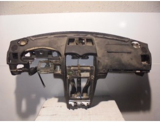 Recambio de salpicadero para maserati quattroporte referencia OEM IAM  DE PIEL NEGRA 