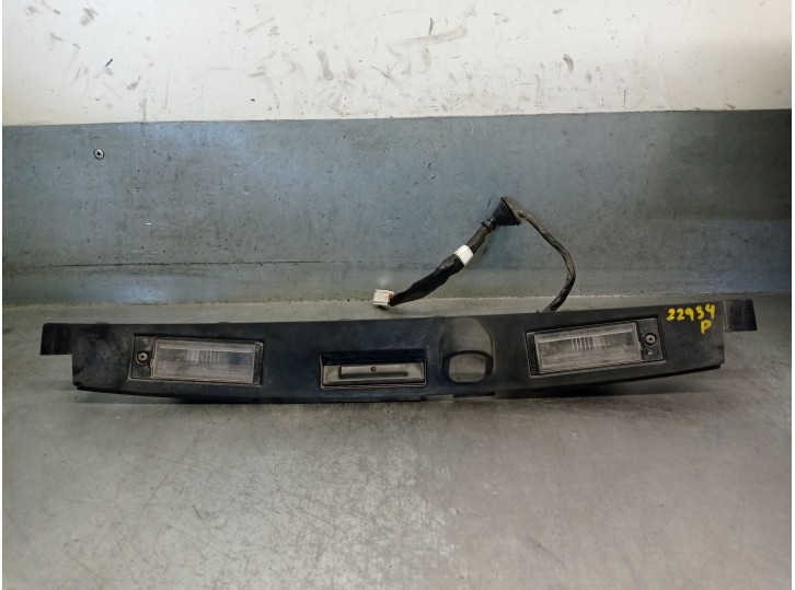Recambio de maneta exterior porton para kia xceed (cd) 1.0 t-gdi referencia OEM IAM 87312J7CC0 87312J7CC0 