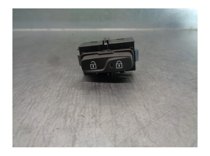 Recambio de interruptor para volvo v40 básico referencia OEM IAM 31376498  