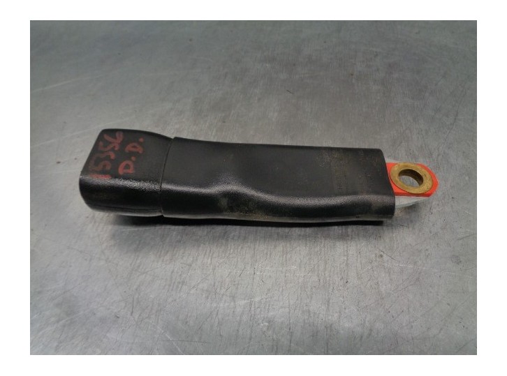 Recambio de enganche cinturon para chrysler voyager (gs) 2.4 family referencia OEM IAM   DEL DER.