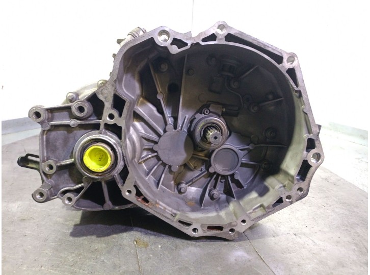 Recambio de caja cambios para opel meriva a 1.7 16v referencia OEM IAM G1105171411QG 700877 F23