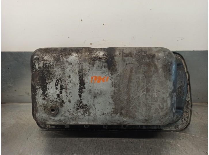 Recambio de carter para peugeot expert kombi 1.9 turbodiesel cat referencia OEM IAM 0301F3  