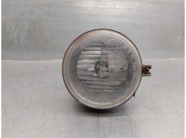 Recambio de faro antiniebla izquierdo para chrysler grand voyager 2.8 crd cat referencia OEM IAM 04805857AB 