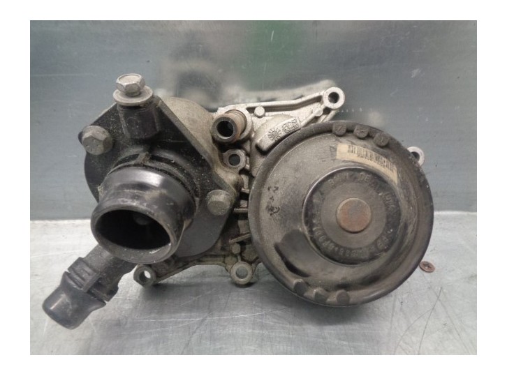 Recambio de bomba agua para bmw serie 3 berlina (e90) 2.0 turbodiesel cat referencia OEM IAM 781083302  