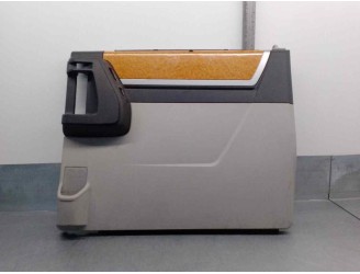 Recambio de guarnecido puerta trasera derecha para chrysler grand voyager 2.8 crd cat referencia OEM IAM 5454630 6 PUERTAS