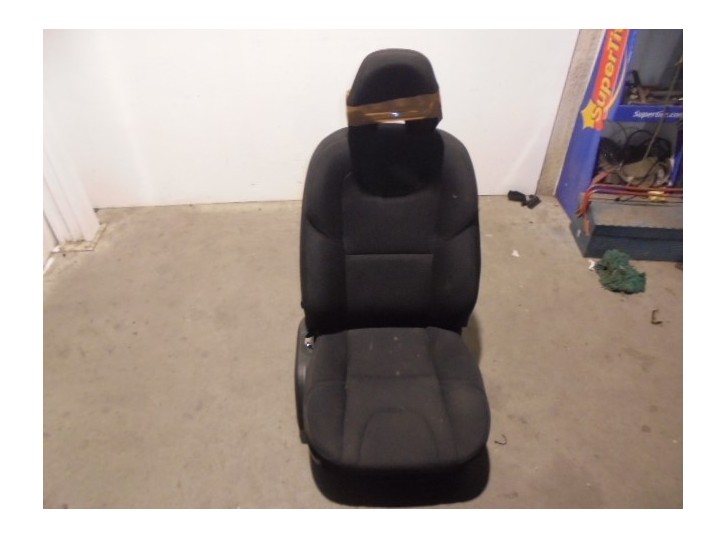 Recambio de asiento delantero derecho para volvo v40 básico referencia OEM IAM  TELA NEGRA 5 PUERTAS
